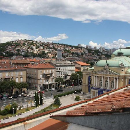 Apartment In City Center Rijeka Exterior photo